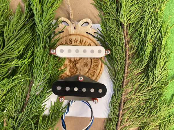 2025 Holiday Set Tele